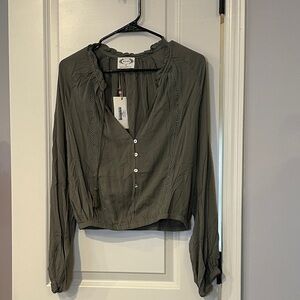 Chic Olive Blouse with Button Accents